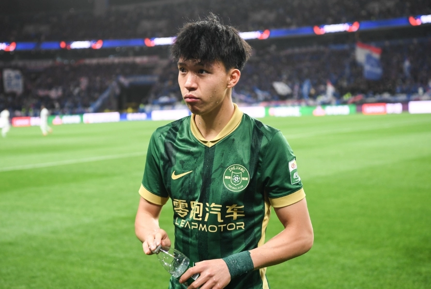 目标冲乙！博主：王钰栋月底大概率支援U21联赛