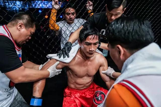 张立鹏首秀确定,对战菲律宾散打传奇