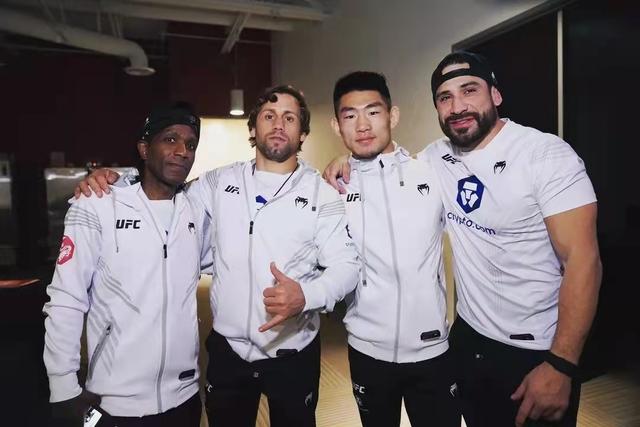 宋亚东最新排名创历史性突破下战打前冠军