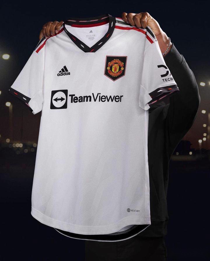 曼联俱乐部2223赛季客场球衣正式发布