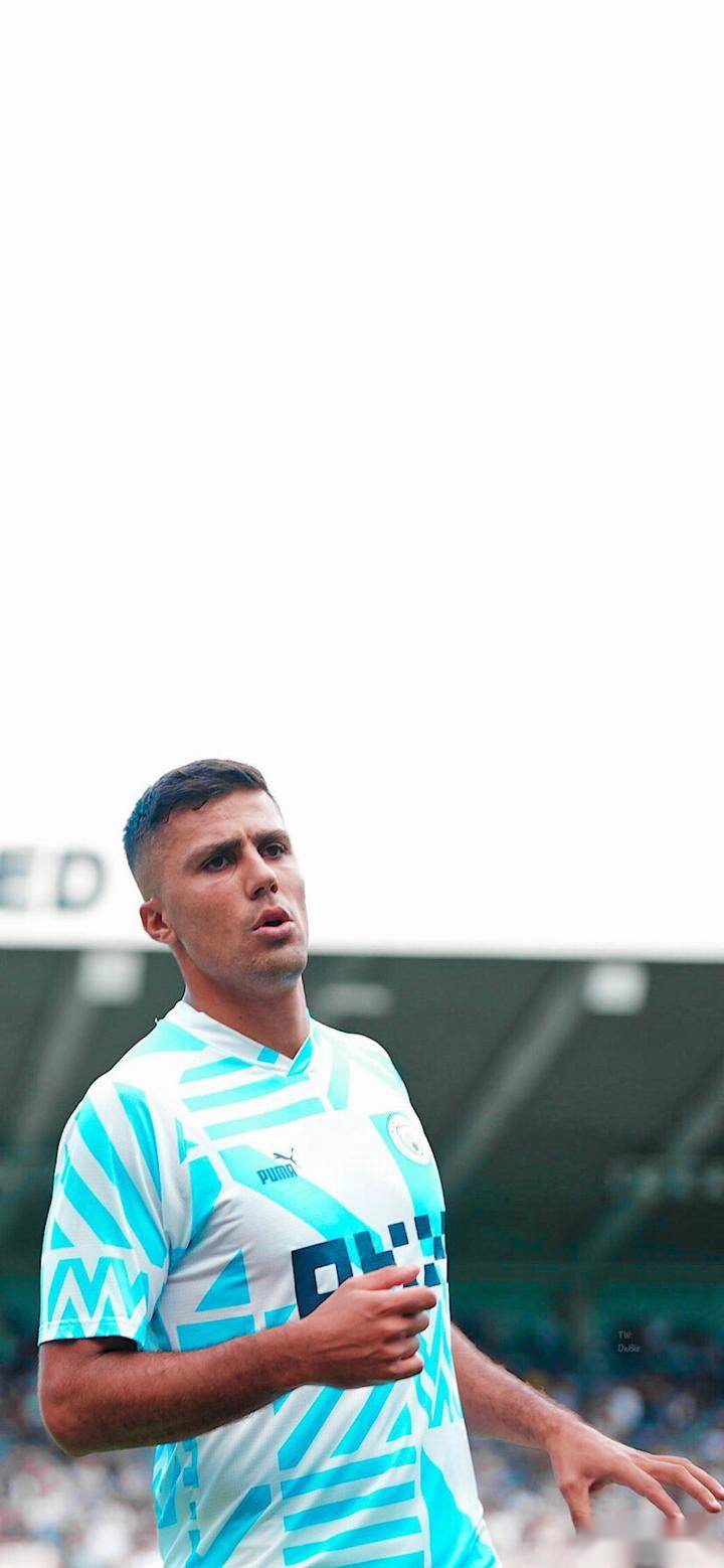 你认为的当今世一腰是谁曼城铁腰罗德里壁纸合集竖屏