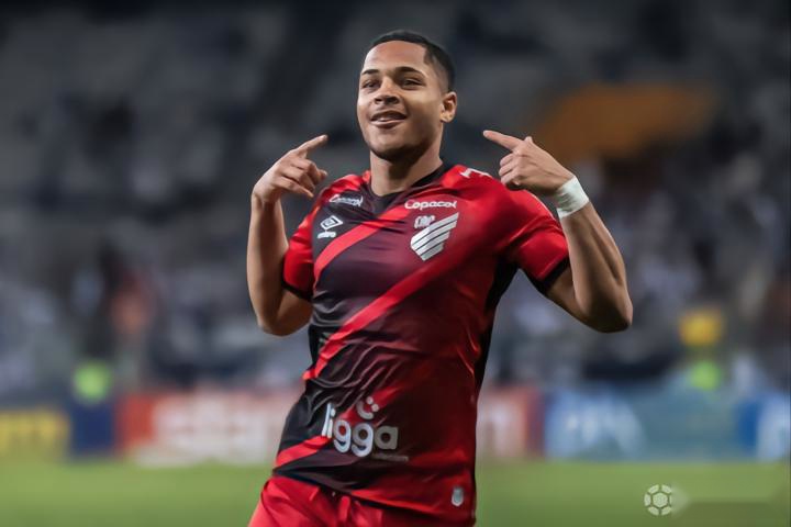 斯基拉:巴萨想以3000万至3500万欧元的价格签下维托尔-罗克_http