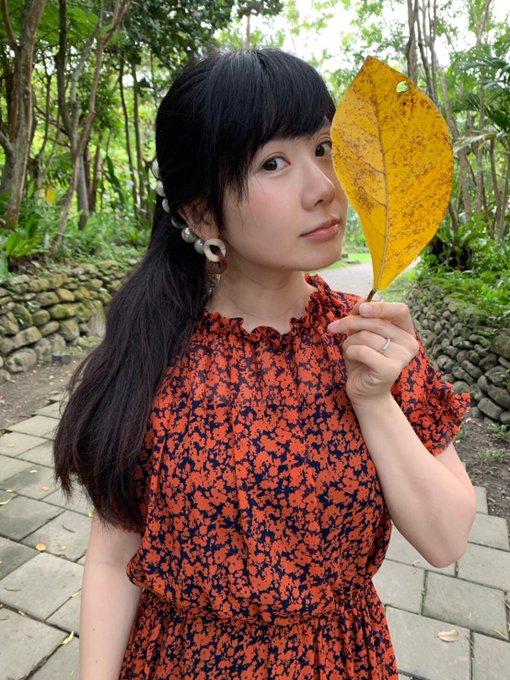 福原爱深情表白老公夫妇凝视镜头撒狗粮